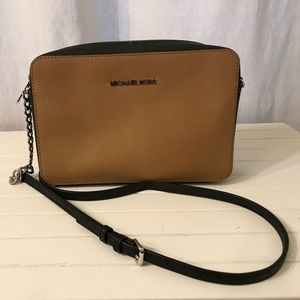 Michael Kors Crossbody